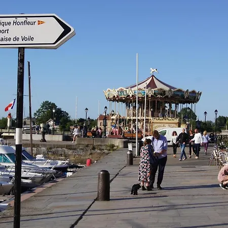 Le Perchoir De St-antoine - Centre Historique D'honfleur Avec Vue Sur Le Port, Jeux, Prime, Vinyles * Honfleur