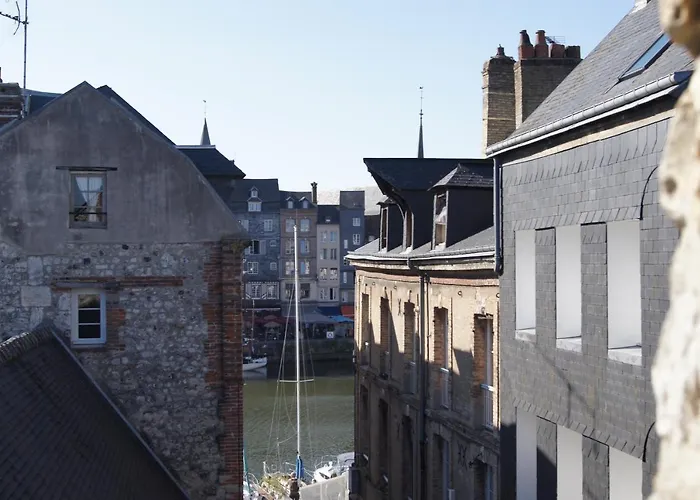 Le Perchoir De St-antoine - Centre Historique D'honfleur Avec Vue Sur Le Port, Jeux, Prime, Vinyles